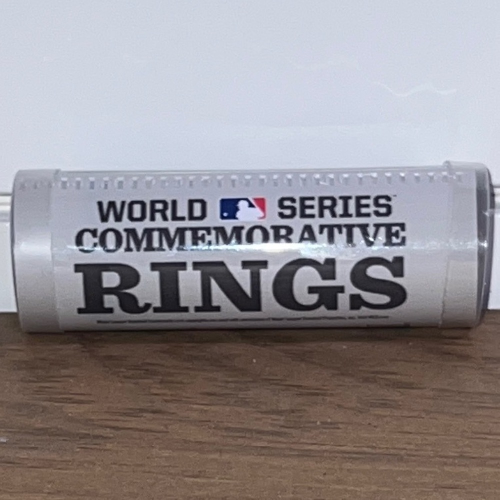 Florida Marlins Commemorative 2003 World Series Champions Ring - Picture 10 of 11